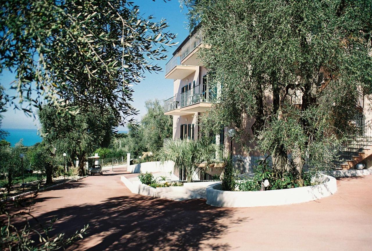 Residence La Cappella Del Convento Rodi Garganico Kültér fotó