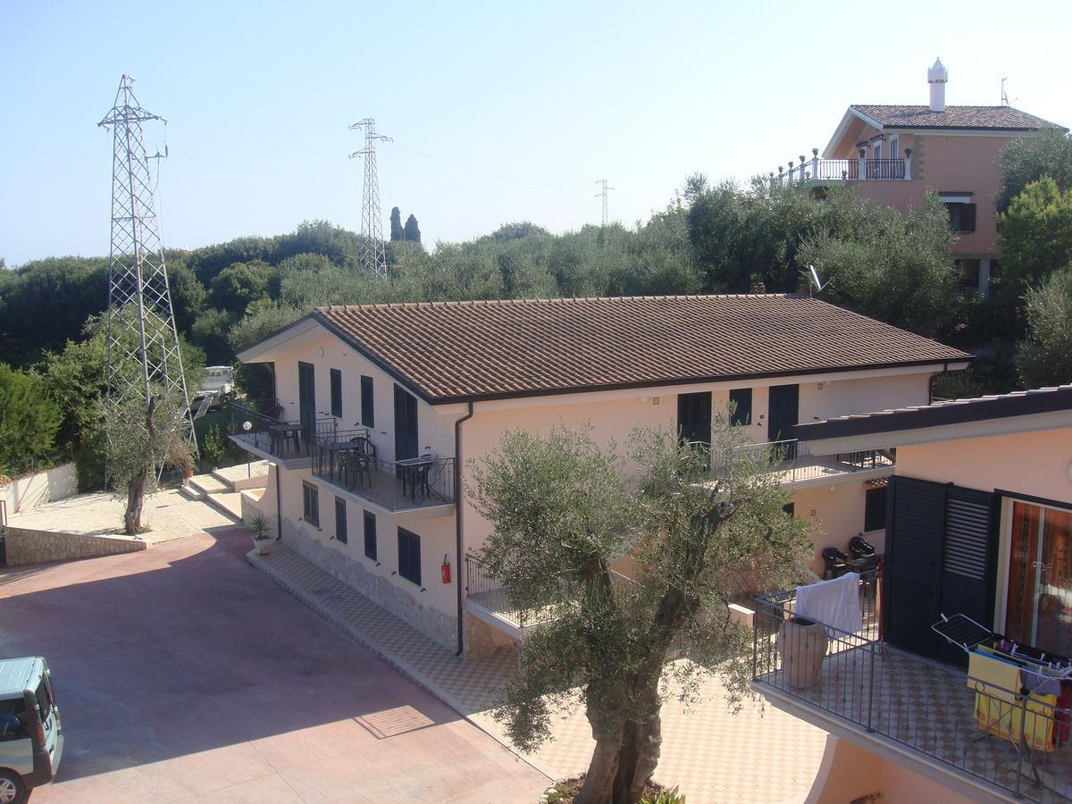 Residence La Cappella Del Convento Rodi Garganico Kültér fotó